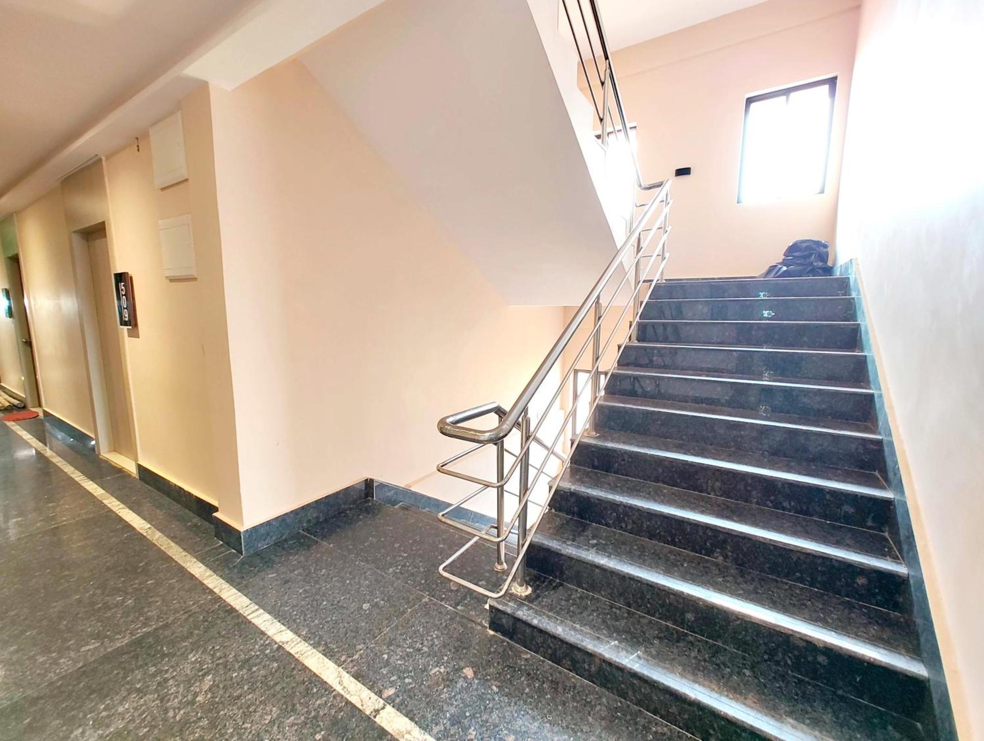 Hotel A Luxuary Dream!land Near Sea And Jagannth Temple - Fully Air Conditioning Luxuary - Lift - Restaurant & Parking Facilities - Four Star In 4*